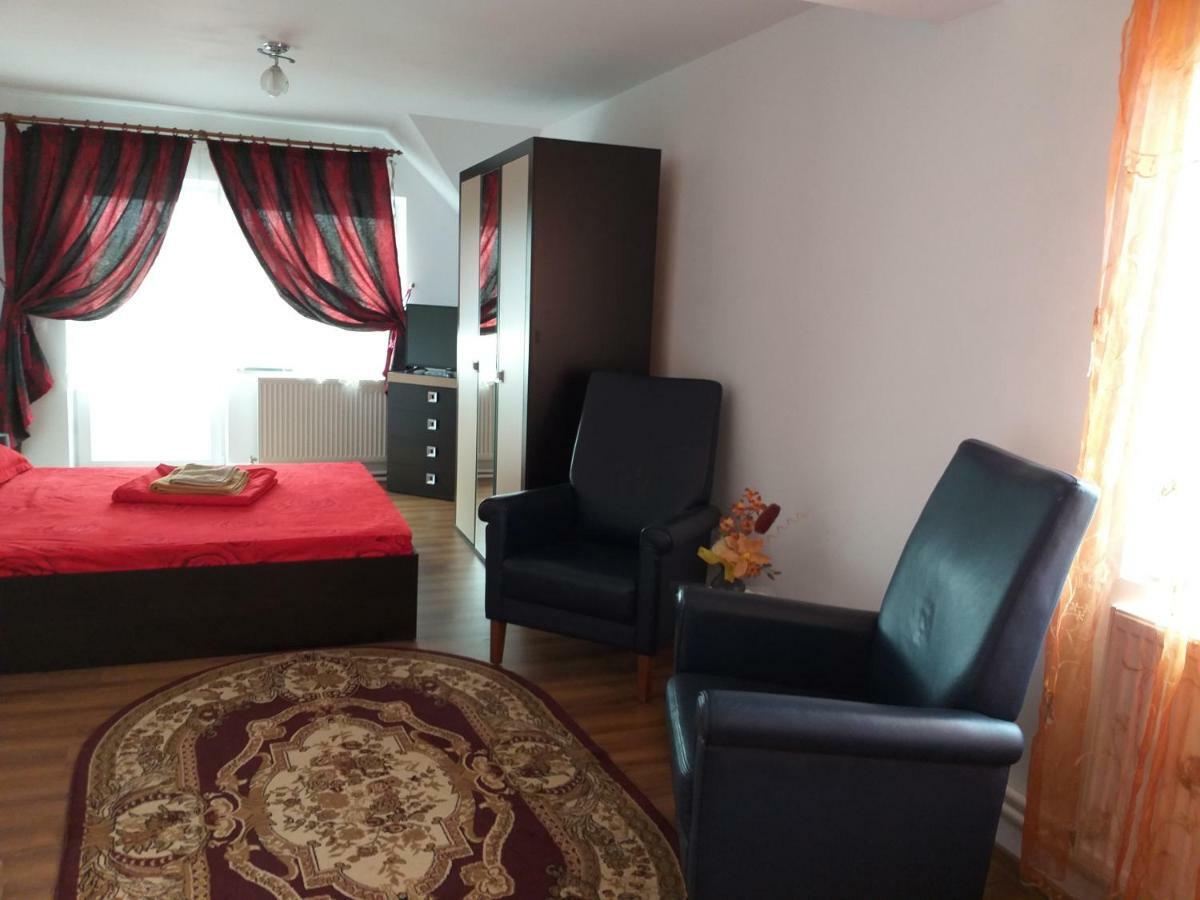 Vila Annemaryy Arbore Екстер'єр фото
